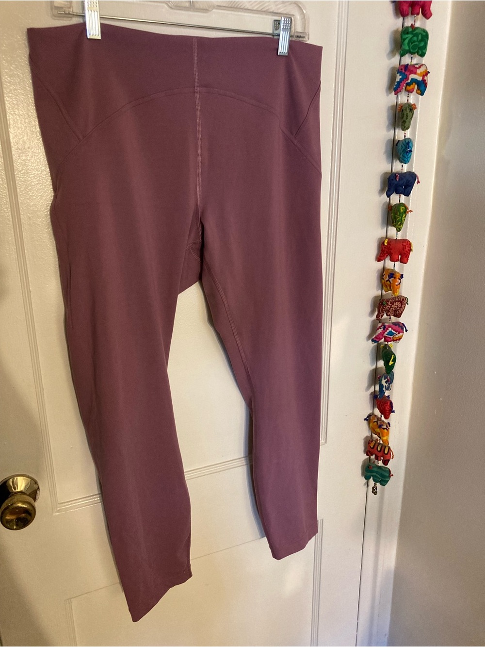 Lululemon InStill HR Tight 25”, mauve/plum color, size 14